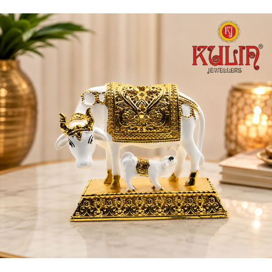 ST/3047/M ROYAL COW WITH CALF 